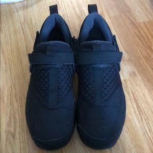 Men's Air Jordan Trunner LX Training Shoes